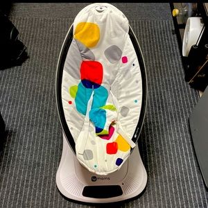 4Moms Mamaroo Multi-Motion Baby Swing